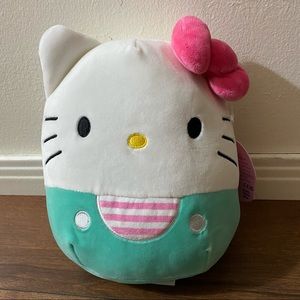 Hello kitty Squishmallow